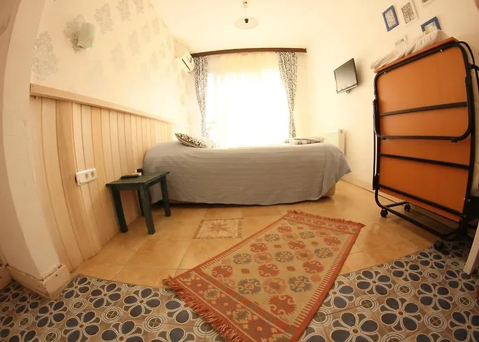 Πανσιόν Ergin Karaburun (Izmir)