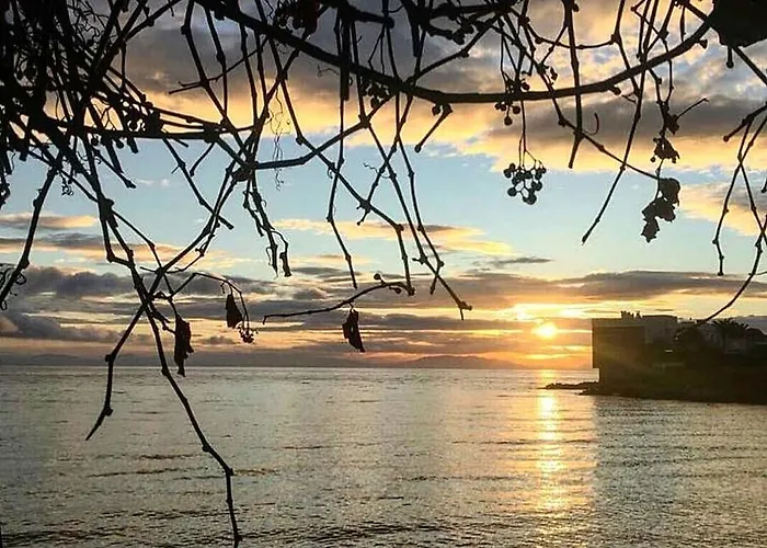 Πανσιόν Ergin Karaburun (Izmir)